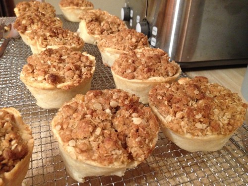 Apple Pie Crisp Muffins